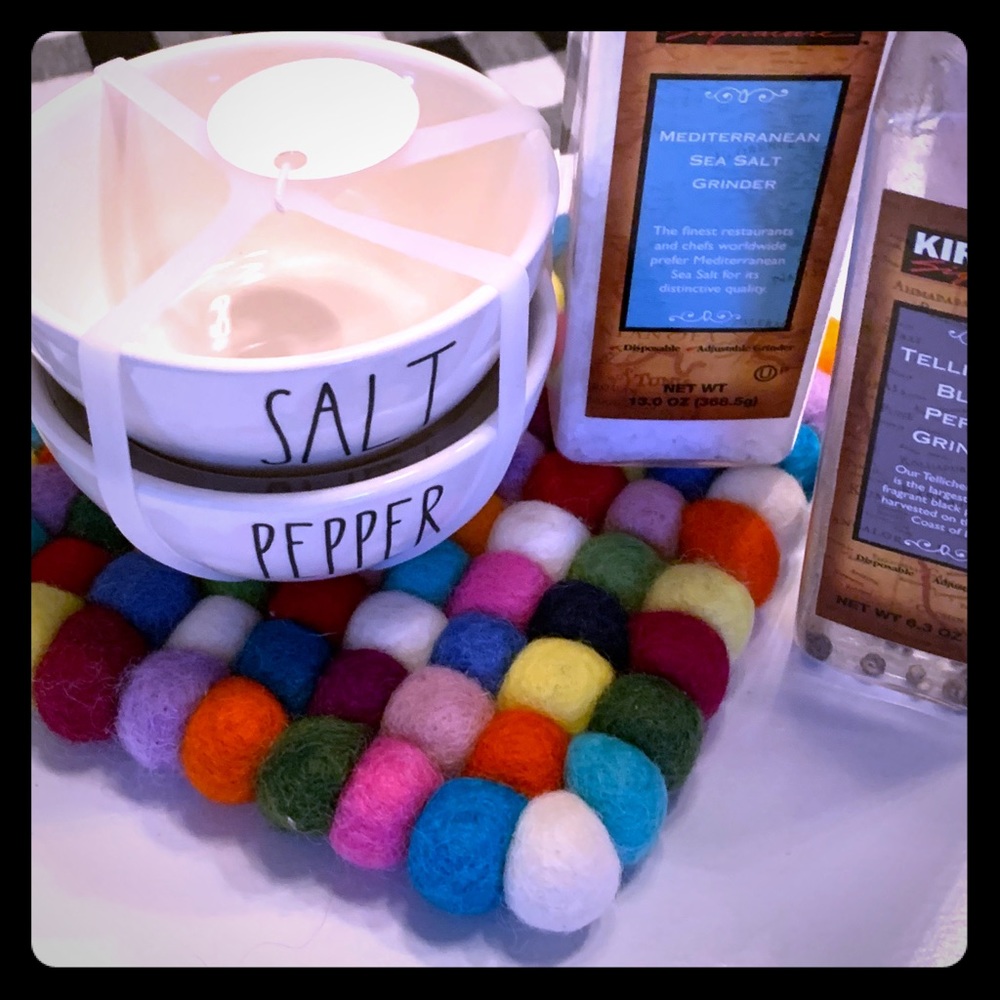 Rae Dunn small Salt & Pepper ingredient bowls